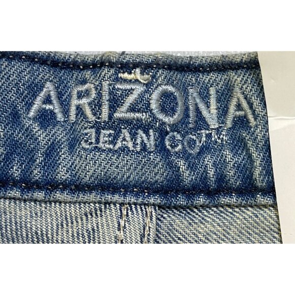 Arizona Jean Co. Womens Size 4 Low-Rise Dad Jeans Light Wash Denim - Picture 8 of 9